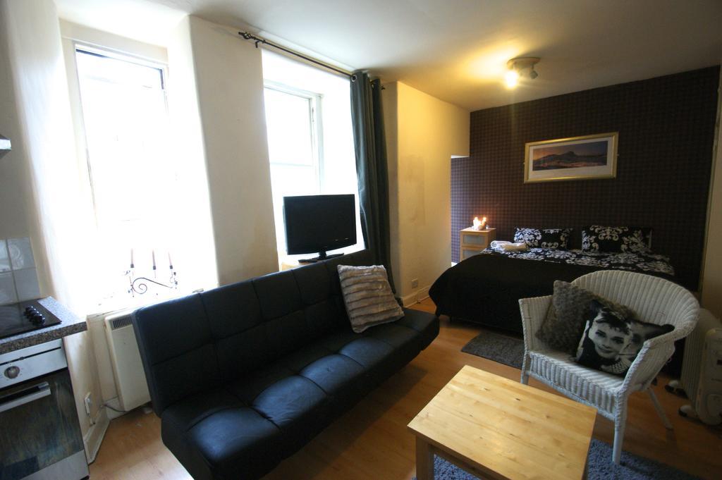 Royal Mile Group Apartments เอดินบะระ ห้อง รูปภาพ